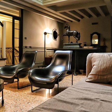 Maison Matilda - Luxury Rooms Тревизо Екстериор снимка